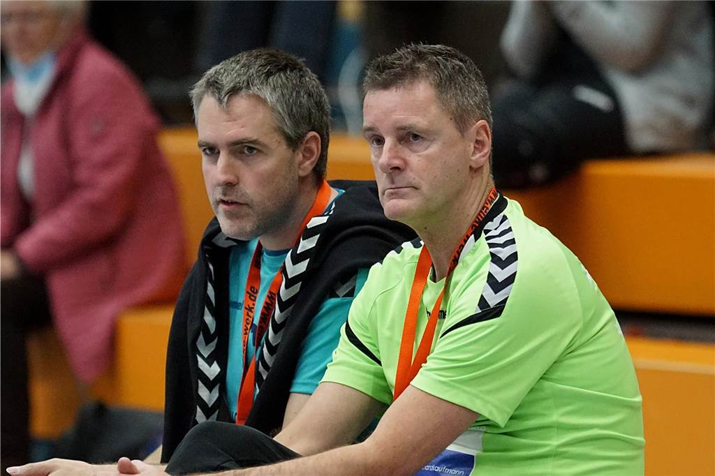 Ex-KSV-Handballtrainer Kai Harbach wieder auf dem Markt: Kai Harbach (r.) neben Robert Korves.