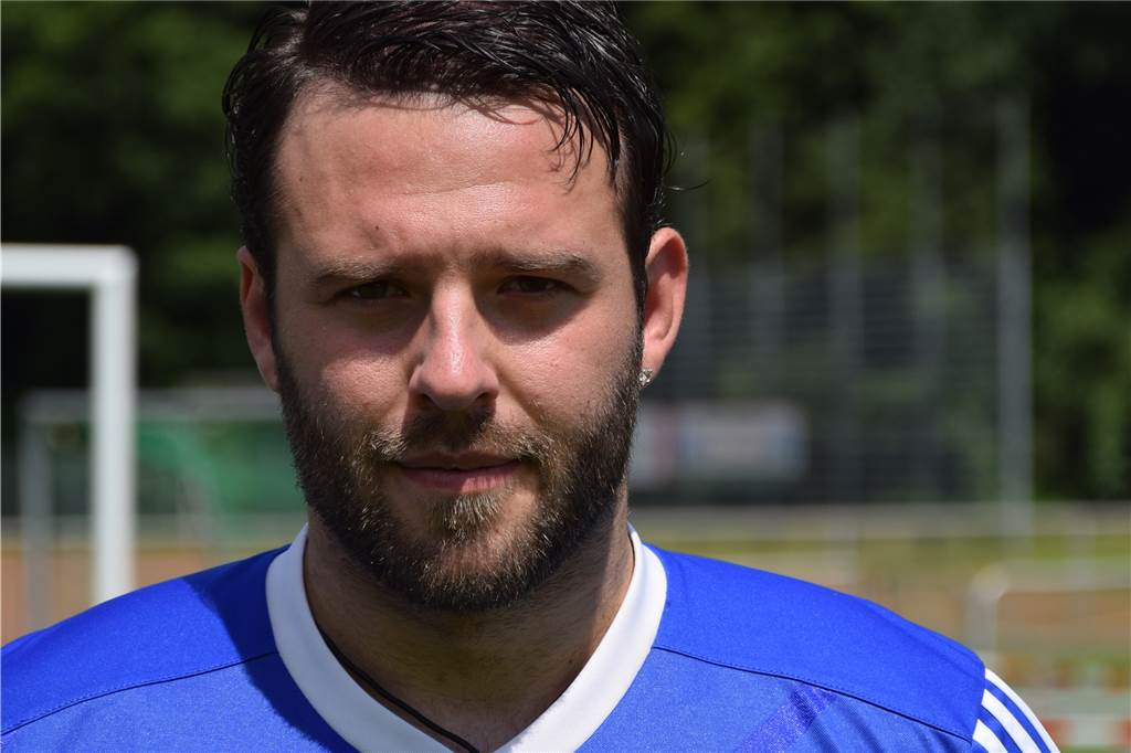 Kreisliga-Ibrahimovic mit beachtlicher Torquote - für den FC-Nordkirchen-Trainer eine Option Kai Klaka wird von seinen Freunden aufgrund seines Spielstils mit Zlatan Ibrahimovic verglichen.