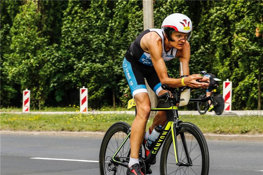 Der TV Werne-Triathlet Kamil Jablonski meistert Ironman in Frankfurt Kamil Jablonski hat den Ironman am Main geschafft.