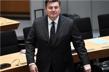 Kann sich Olympia unter bestimmten Bedingungen in Berlin vorstellen: Innensenator Andreas Geisel. Foto: Maurizio Gambarini