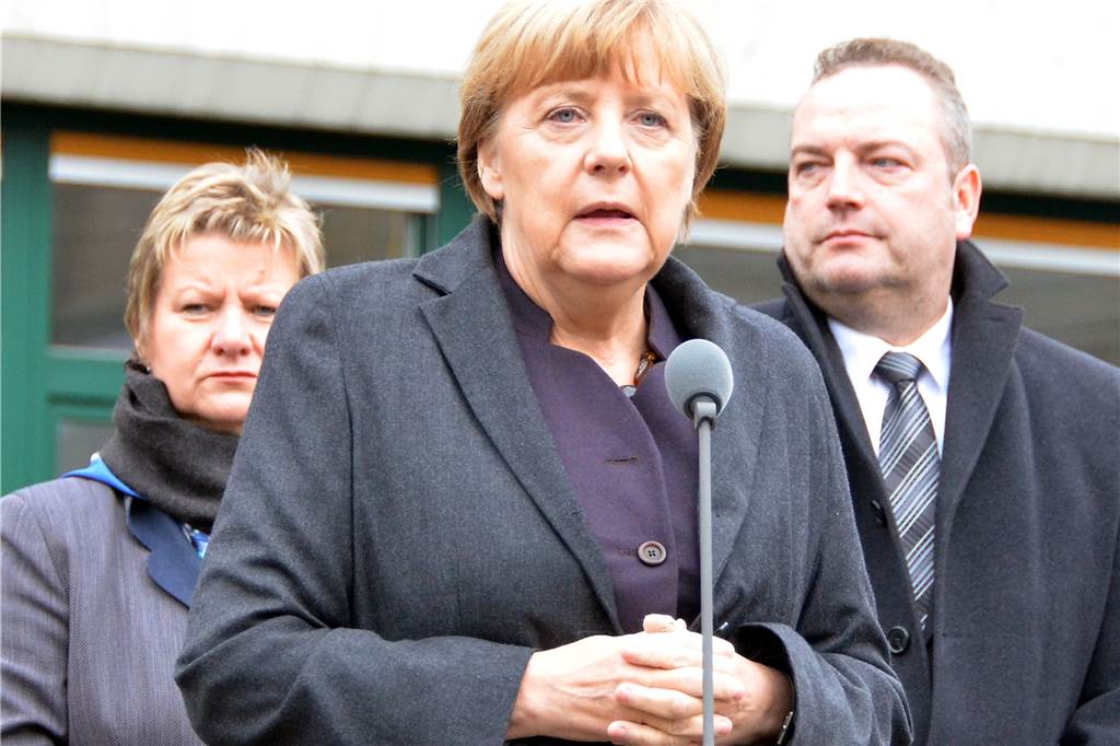 Zwei Besuche der Bundeskanzlerin in Haltern bleiben unvergessen Kanzlerin Angela Merkel fand bewegende Worte, als sie 2015 die Schulgemeinde des Joseph-König-Gymnasiums besuchte.