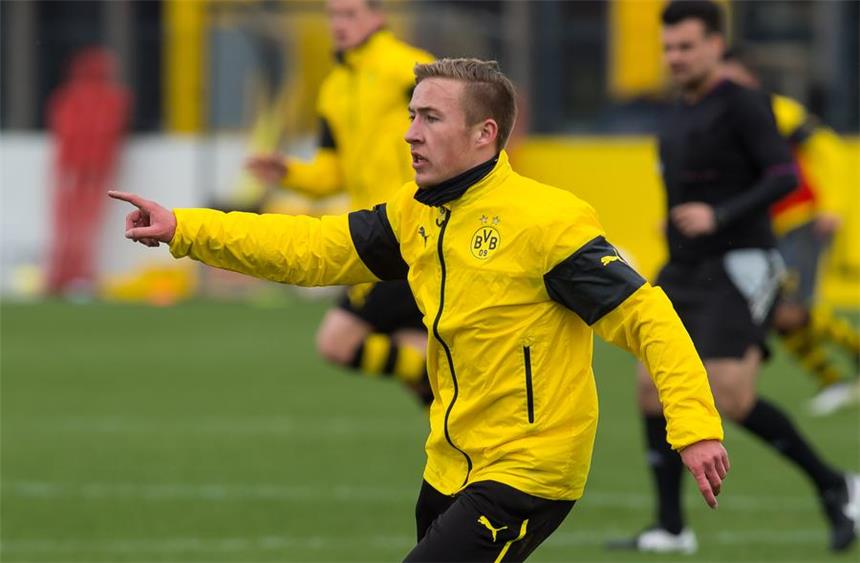 Fritz-Walter-Goldmedaille für Felix Passlack Kapitän der DFB-U17: BVB-Spieler Felix Passlack.