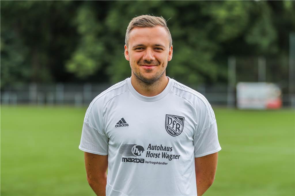 Schwere Verletzung setzt zwei Stammspieler des VfR Sölde lange außer Gefecht Kapitän des VfR Sölde: Kevin Kastner.