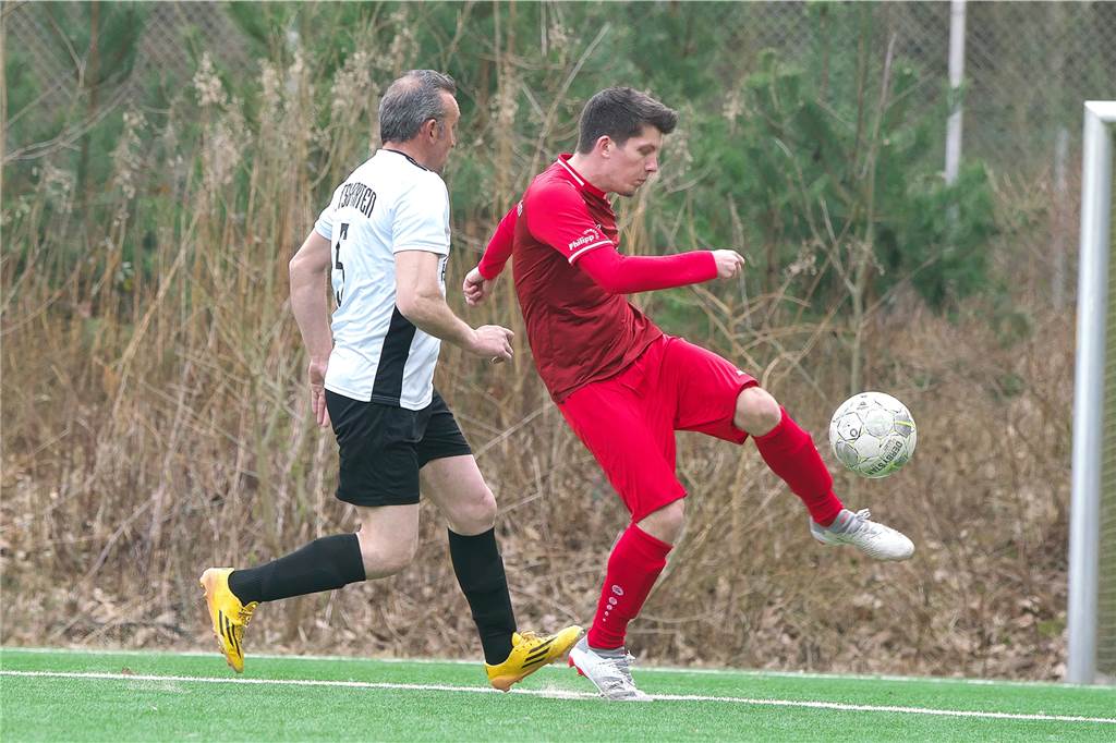 Sporttalk: Yakup Köse und Thomas Fritzsche sprechen über ihre Mannschaften Kapitän Thomas Fritzsche (r.) und Concordia Flaesheim haben die besten Chancen auf den Bezirksliga-Aufstieg in der Kreisliga A2.