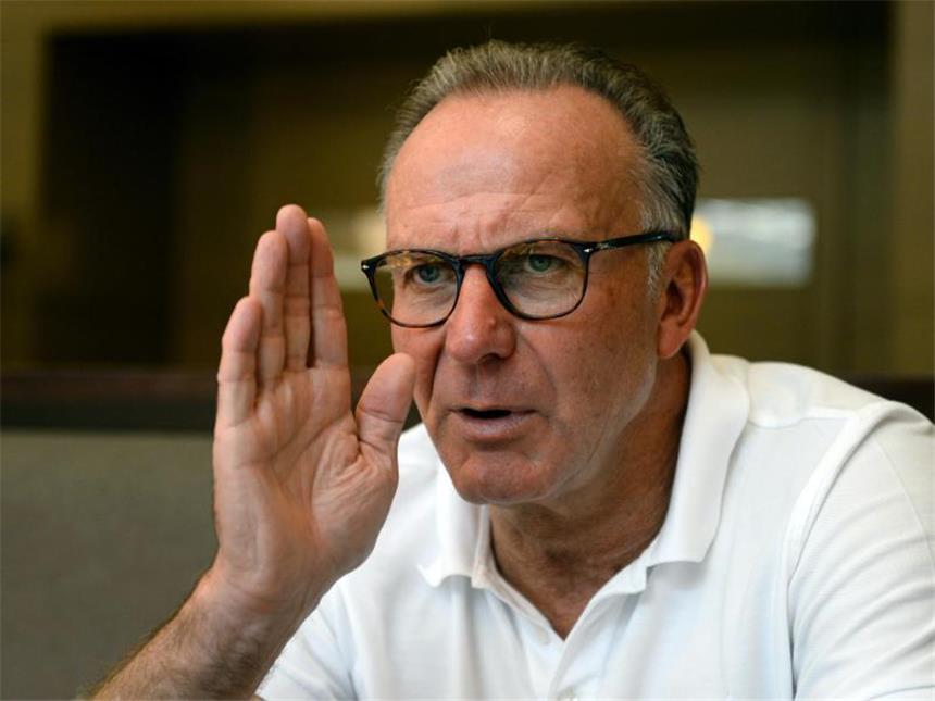 TV-Gelder: Rummenigge rügt Pauli-Manager Rettig Karl-Heinz Rummenigge sieht den BVB als den ärgsten Verfolger des FC Bayern München.