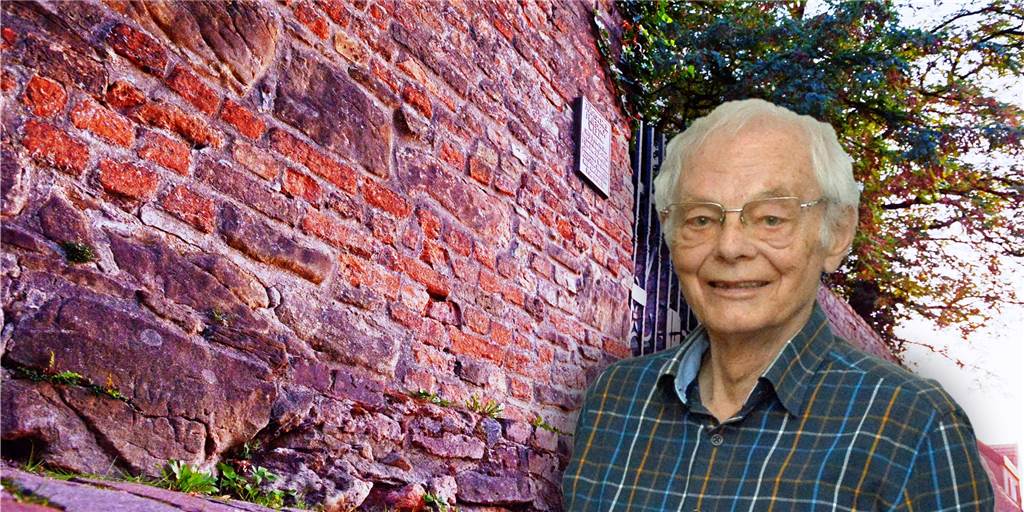 Auf den Spuren der Stadtmauer: Warum die Pförtner einst die Bierausfuhr stoppten Karl-Heinz Schwarze vom Altstadtfreunde-Vereine erzählt die Geschichte der Werner Stadtmauer.