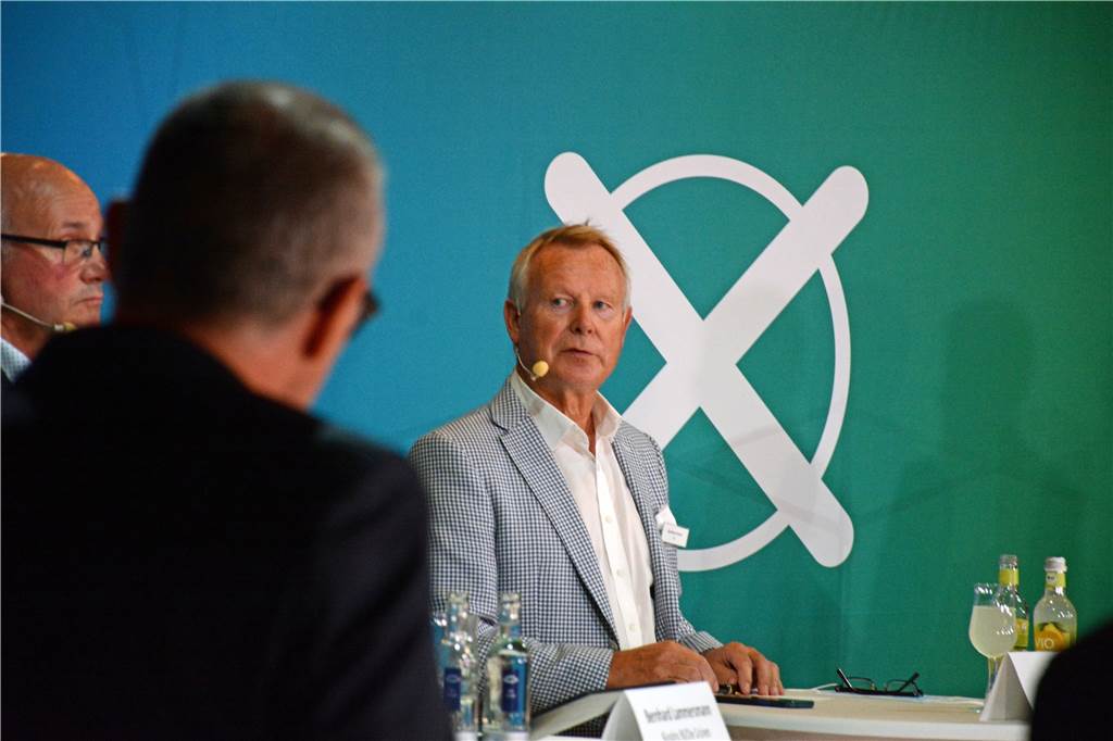 Karlheinz Busen (SPD)