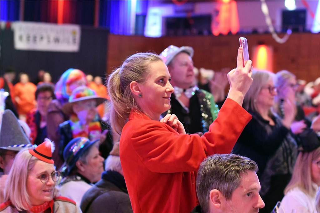 Tolle Stimmung bei der Sitzung von CCCS Rot-Weiß.
