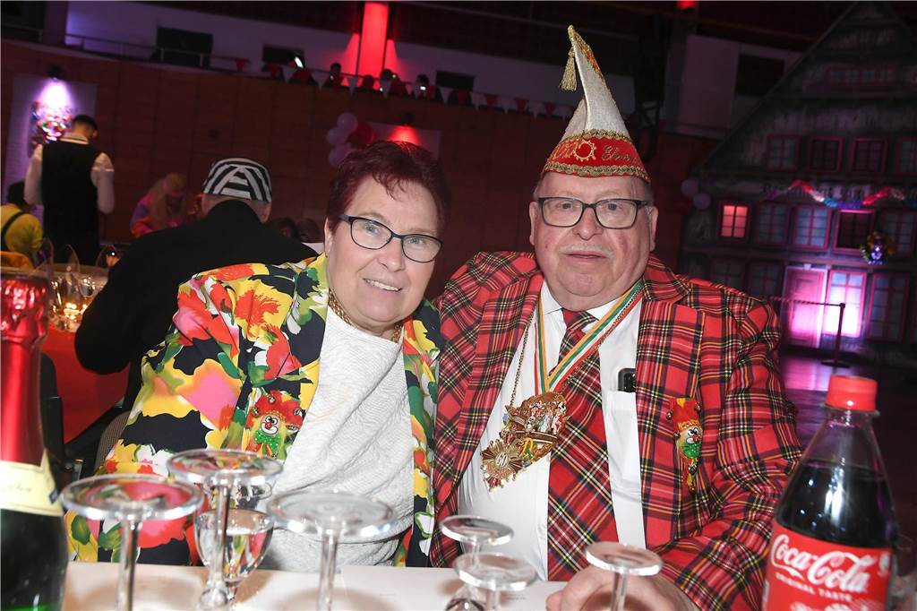 Tolle Stimmung bei der Sitzung von CCCS Rot-Weiß.
