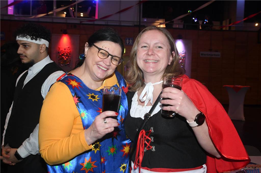 Tolle Stimmung bei der Sitzung von CCCS Rot-Weiß.