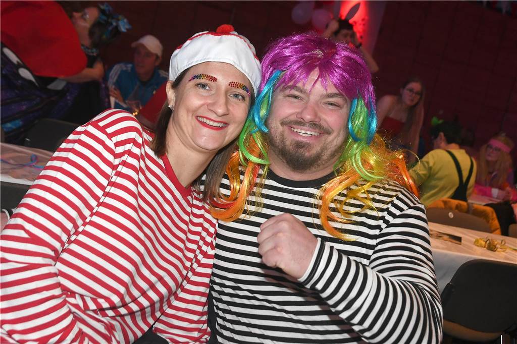 Tolle Stimmung bei der Sitzung von CCCS Rot-Weiß.