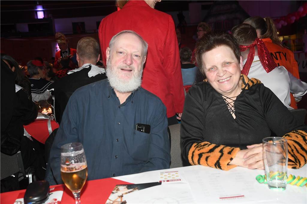Tolle Stimmung bei der Sitzung von CCCS Rot-Weiß.