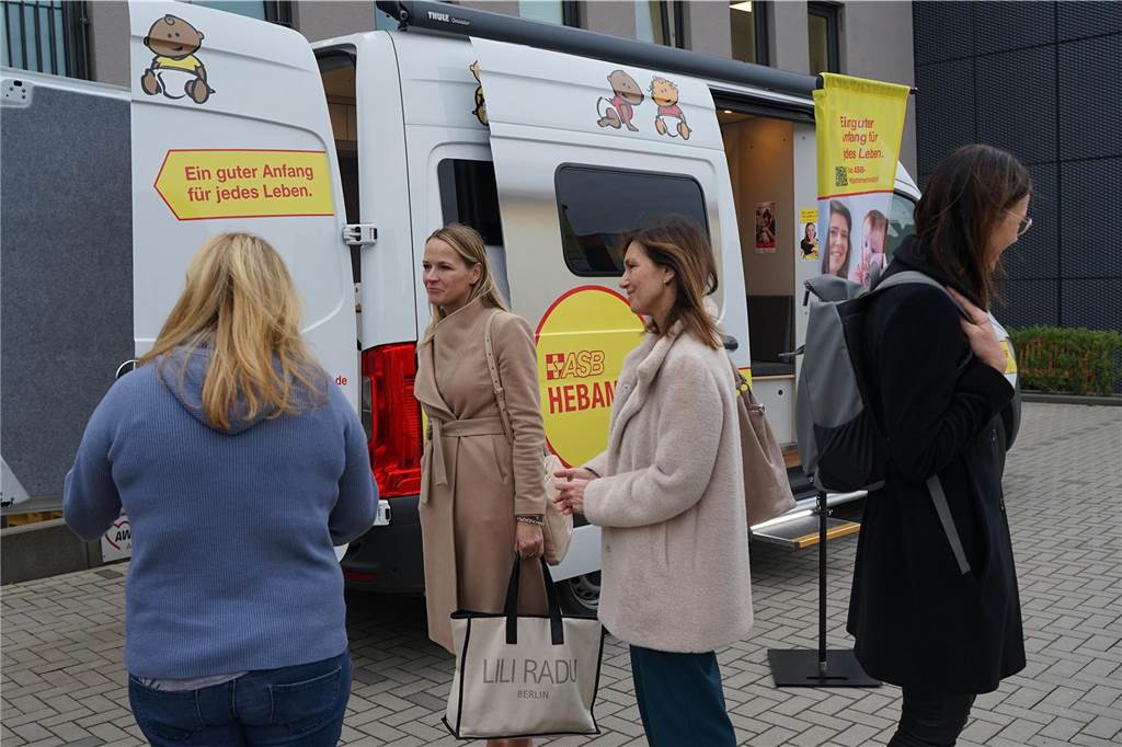 Bottroper Familien finden ab sofort Hilfe in einem Online-Portal Katja Tuinenburg vom Arbeiter-Samariter-Bund