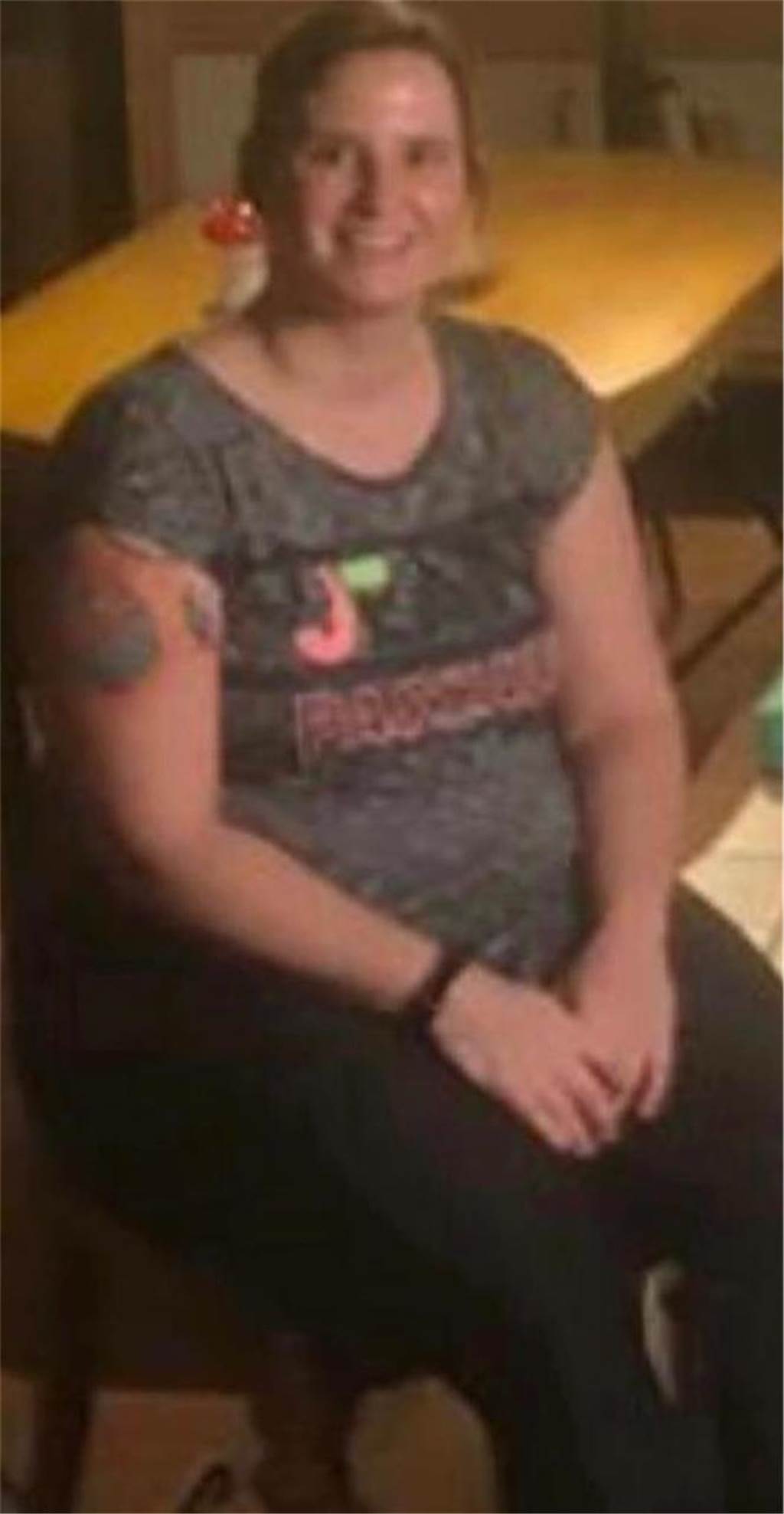 Von 105 auf 65 Kilo: Silvana Pinter-Könemann hält ihr Gewicht seit einem Jahr Silvana Pinter-Könemann aus Recklinghausen sitzt auf einem Stuhl. Auf diesem Bild wiegt sie 99 Kilogramm.