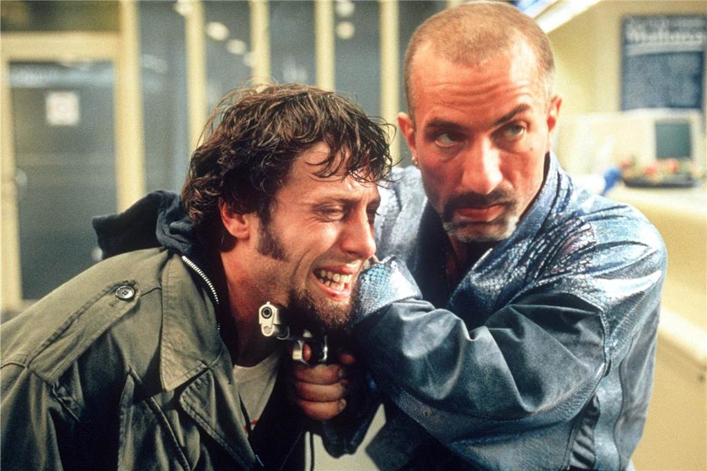 Rennbahn, Phoenix-West und Signal-Iduna-Park sind Drehorte berühmter Filme Keek (Oliver Korittke) und Kalle Grabowski (Ralf Richter) in einer Szene der Kultkomödie „Bang Boom Bang“.