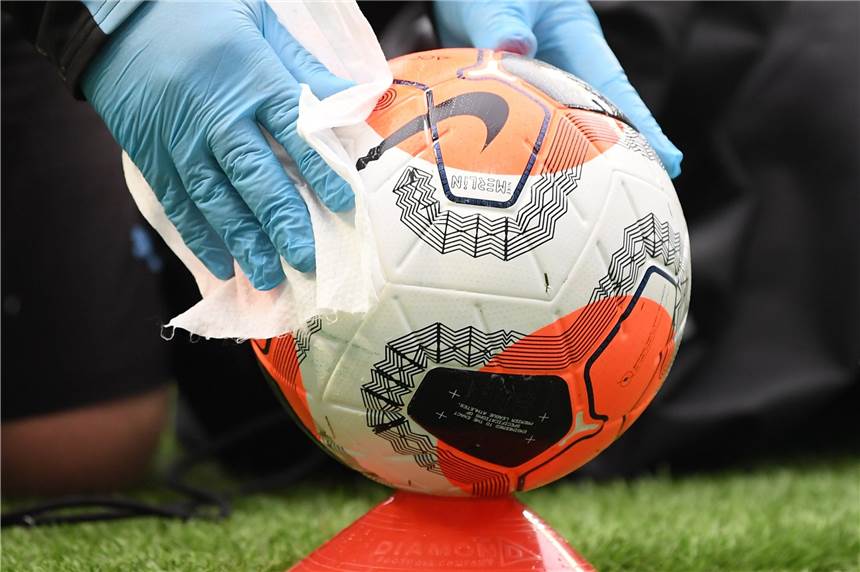 DFB hat klare Forderung an Politik: Amateursportler sollen wieder auf die Plätze Kehren die ersten Fußballer schon bald auf die Plätze zurück?