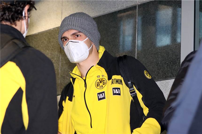 Hummels zurück, Außenverteidiger fehlt: Der BVB-Kader fürs Freiburg-Spiel Kehrt gegen Freiburg in die BVB-Abwehr zurück: Mats Hummels.