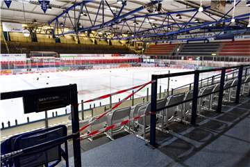 Kein Eishockey mit Beteiligung der Iserlohn Roosters an den Osterfeiertagen. Die Auswärtspartien in Straubing und Ingolstadt fallen aus, da sich das komplette Roosters-Team in Quarantäne befindet.
