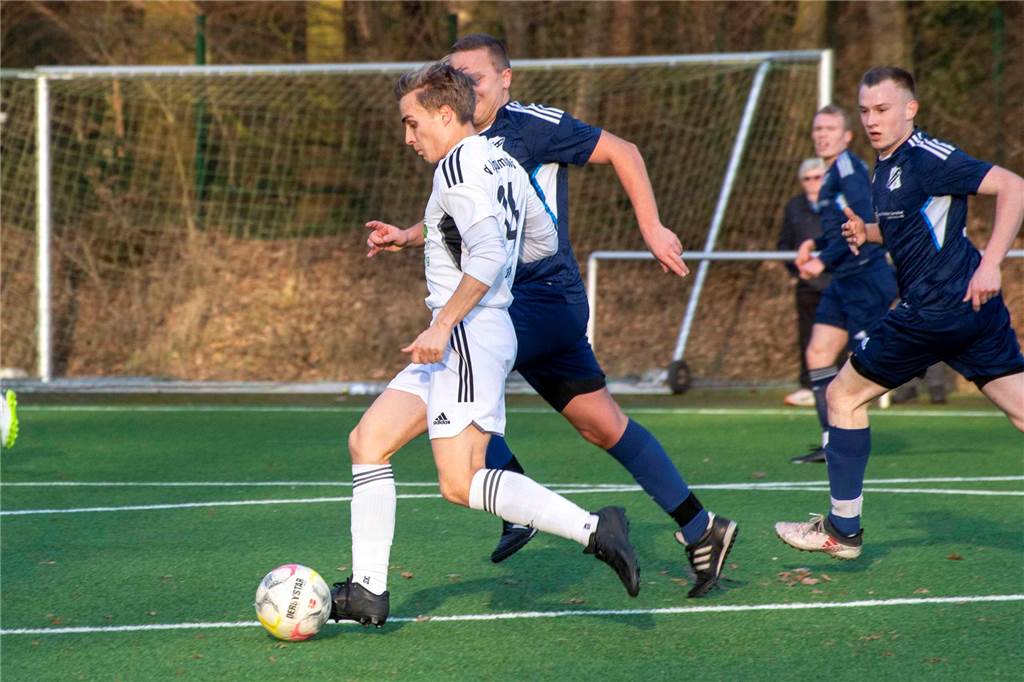 Ein Bild vom Spiel des SV Lippramsdorf gegen die SG Titania/Rot-Weiß Erkenschwick, das der LSV Mit 7:0 gewann.