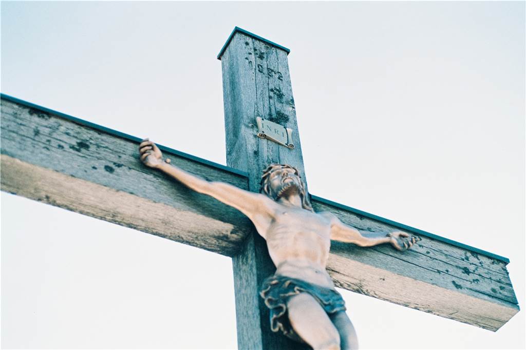 Zur Abwechslung mal was zum Schmunzeln - die kuriosesten Anekdoten aus dem Werner Stadtmuseum Keine Frage, Jesus Christus wurde gekreuzigt. Oder etwa nicht?
