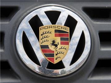 Keine Fusion von VW und Porsche mehr in diesem Jahr: Die Hürden auf dem Weg in die Zukunft unter einem Dach sind derzeit zu hoch.