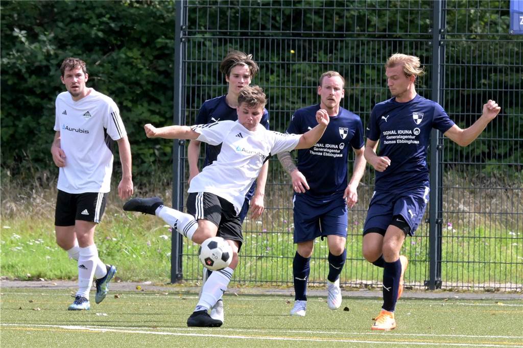 Keine Tore an der Dammwiese: Das Spiel zwischen dem VfB Lünen und der SpVg Berghofen endete 0:0.