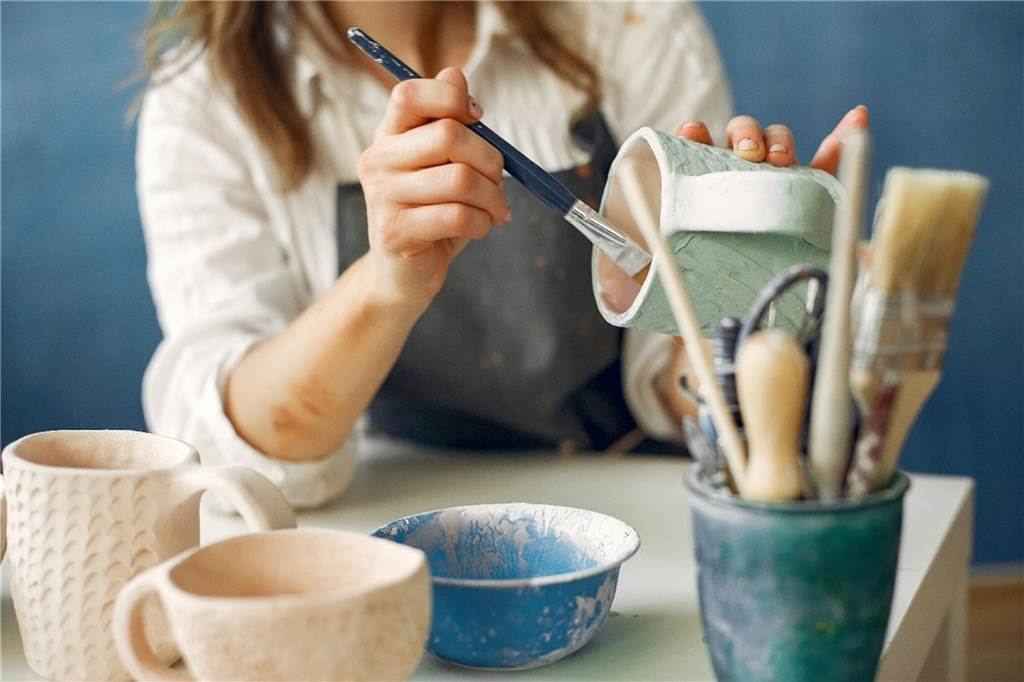 Keramik, die Sie selbst gestaltet haben, hat einen ganz anderen Wert. Natürlich dürfen Sie ihr individuelles Kunstwerk mit nach Hause nehmen.