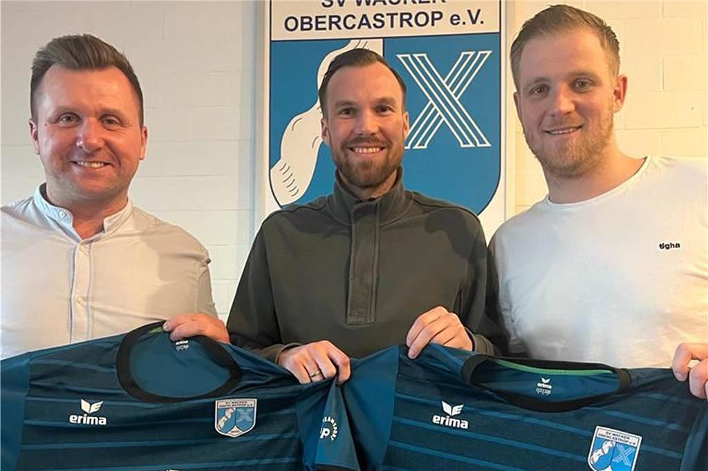 Marc Kruska bleibt Trainer beim VfL Bochum: Ex-BVB-Profi reagiert auf den Großkreutz-Wechsel Kevin Großkreutz (M.) spielt in der kommenden Saison zu Wacker Obercastrop