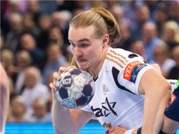 Kiels Lukas Nilsson erzielte gegen den VfL Gummersbach sieben Tore. Foto: Benjamin Nolte