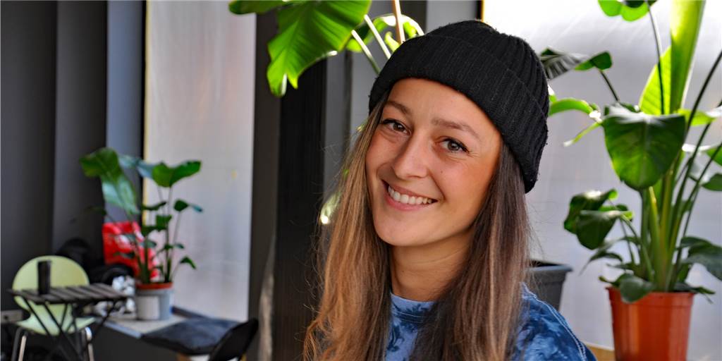 Kim Melzig (29) eröffnet neues Café in Szene-Quartier - es ist komplett vegan Kim Melzig (29) will im Oktober 2022 das Frühstückscafé Vrüh an der Saarlandstraße eröffnen.
