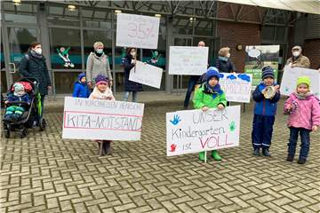 Demo Kita-Notstand Kirchhellen Initiative Feldhausen