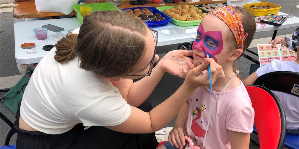Fotos: Familientag beim Stadtfest ist ein atmosphärisches Highlight Kinder stehen auch im Mittelpunkt des Stadtfestsonntags. Schließlich ist es ja der Familientag.