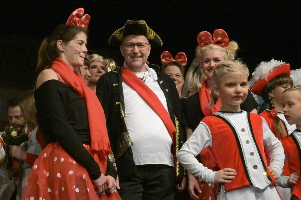 Kinderkarneval im Kolpingsaal in Werne: Hunderte Kinder feierten dort ein buntes Fest.