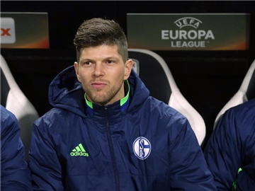 Klaas-Jan Huntelaar kommt in der aktuellen Saison kaum noch zu Einsätzen. Foto: Ina Fassbender