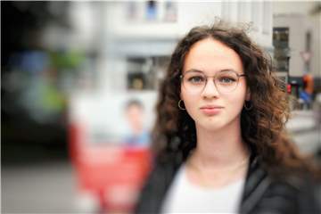 Klara Loser startete 2021 in ihr Studium. Sie vermisst ein richtiges Studentenleben.