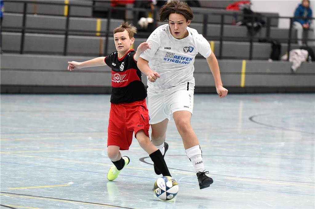 Klare Angelegenheit: Mit einem 11:1 gegen den SV Hullern startete der TuS Haltern gut ins Turnier.