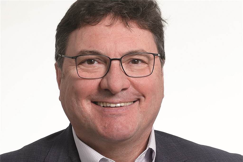 Mega-Fusion der Krankenhäuser steht: „Patient soll die Vorteile genießen“ Klaus Bathen ist Geschäftsführer der St. Johannes Gesellschaft in Dortmund. Er freut sich über die Gründung eines „sich ergänzenden Netzwerks im Sinne der Patienten-Versorgung."