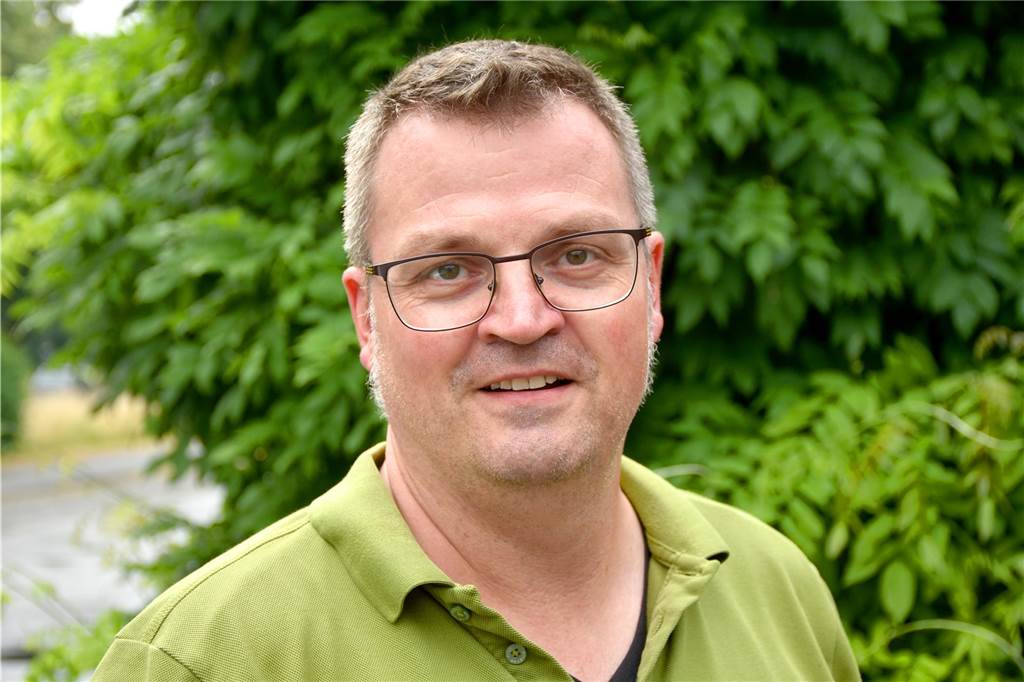 Dünne Mitarbeiterdecke: Hilgert bleibt montags geschlossen Klaus Ikemann, Geschäftsführer des Gartencenters Hilgert