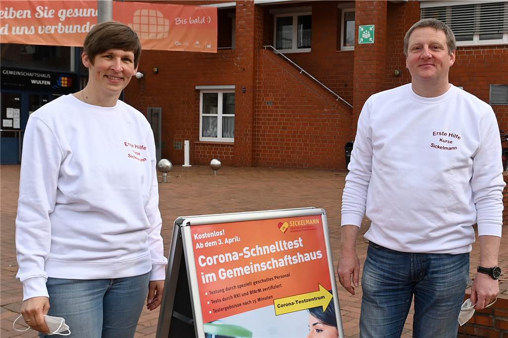Goldgrube Schnelltestzentrum? Betreiber ist ins Risiko gegangen Klaus Sickelmann und Ehefrau Felicitas betreiben in Dorsten zwei Schnellzentren, seit Ostersamstag auch das im Gemeinschaftshaus Wulfen.