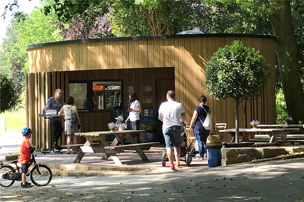 Das sind die besten Neubauten in Dortmund Klein, aber fein: Der neugestaltete Kiosk im Botanischen Garten Rombergpark erhielt eine Anerkennung der BDA-Jury.