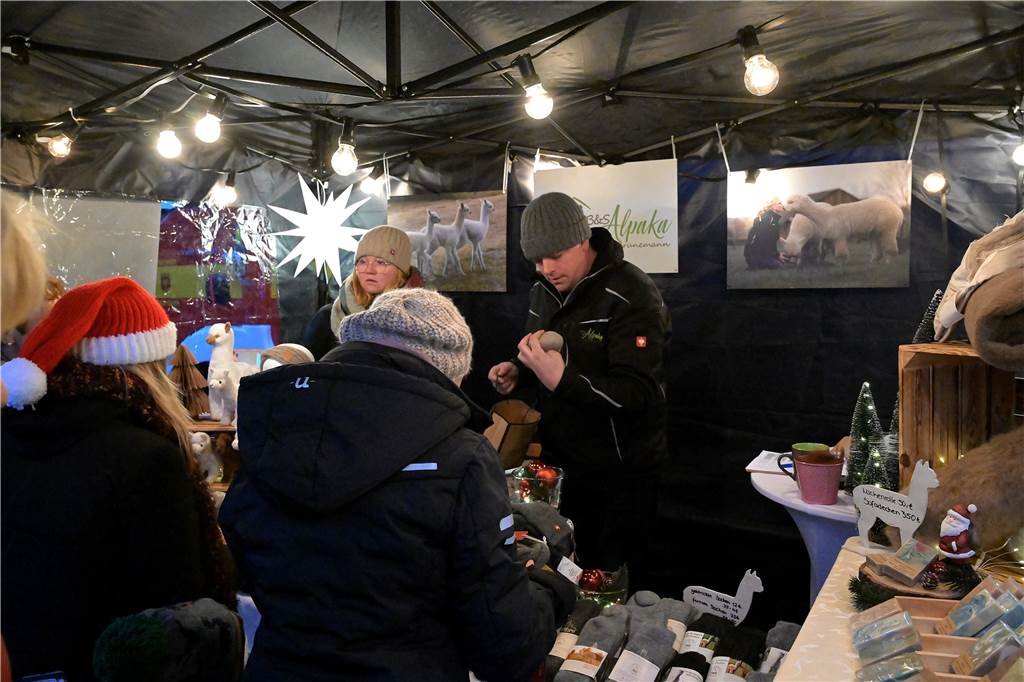Klein, aber fein - so war der Cappenberger Weihnachtsmarkt.