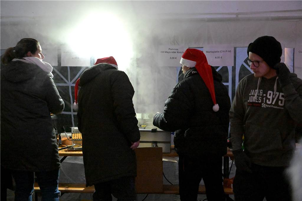 Klein, aber fein - so war der Cappenberger Weihnachtsmarkt.