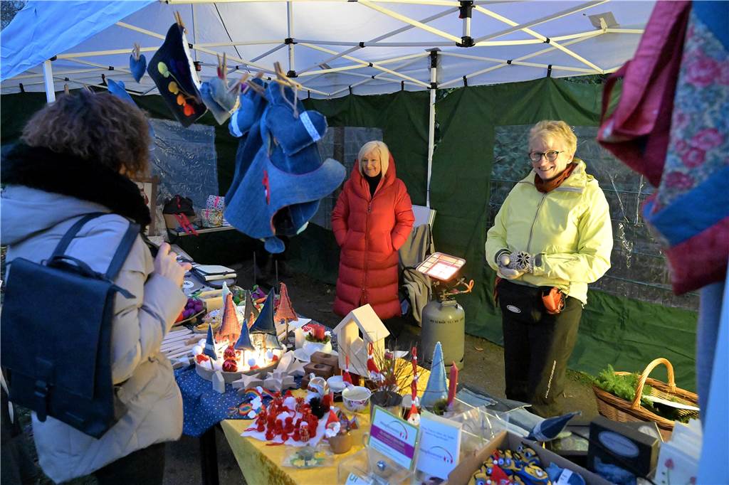Klein, aber fein - so war der Cappenberger Weihnachtsmarkt.