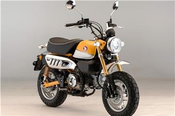 Kleiner Motorradklassiker: Die neue Honda Monkey kommt voraussichtlich im Juni in drei Farben zu den Händlern. Foto: Honda