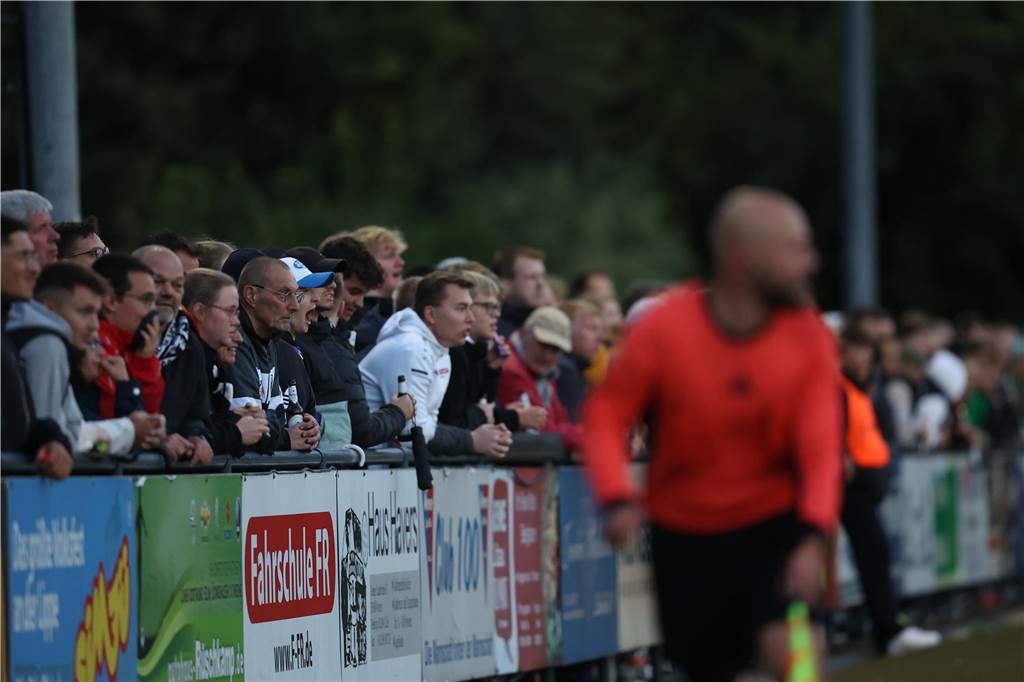SC Verl besiegt Werner SC mit 5:0: Landesligist verkauft sich gegen Drittligisten aber teuer Knapp 500 Zuschauer waren beim Spiel des Werner SC gegen den SC Verl am Mittwochabend.