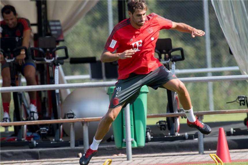 „Bild“: Bernat-Wechsel von München nach Paris vor Abschluss Könnte die Bayern in Richtung Paris verlassen: Juan Bernat. Foto: Peter Kneffel