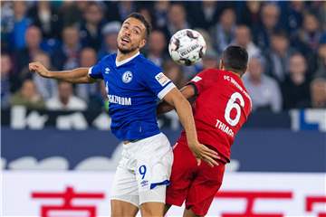 Könnte wieder eine Option für den Schalker Angriff sein: Franco Di Santo (l.).