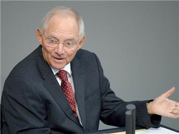 Konjunkturprogrammen mit neuen Schulden erteilte Schäuble erneut eine Absage. Foto: Rainer Jensen/Archivbild
