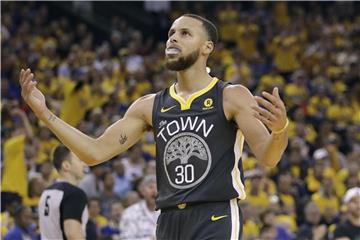 Konnte das Playoff-Aus mit den Golden State Warriors abwenden: Superstar Stephen Curry. Foto: Marcio Jose Sanchez