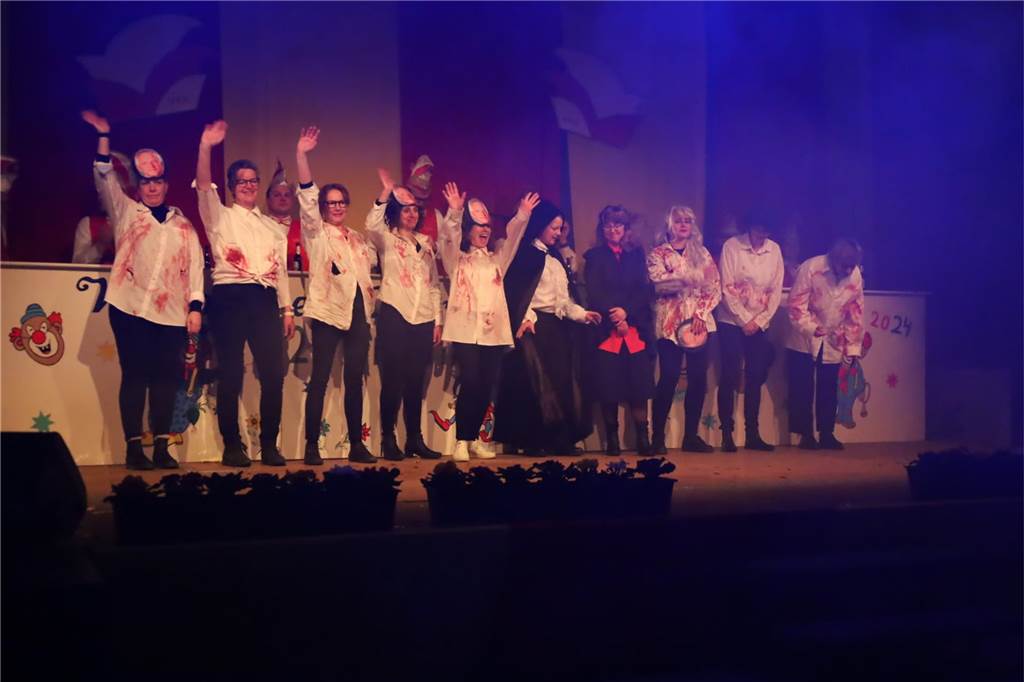 Kreative Kostüme, ein abwechslungsreiches Programm und eine tolle Büttenrede gab es bei der Karnevalsparty des Vinnumer Karnevals Komitees.